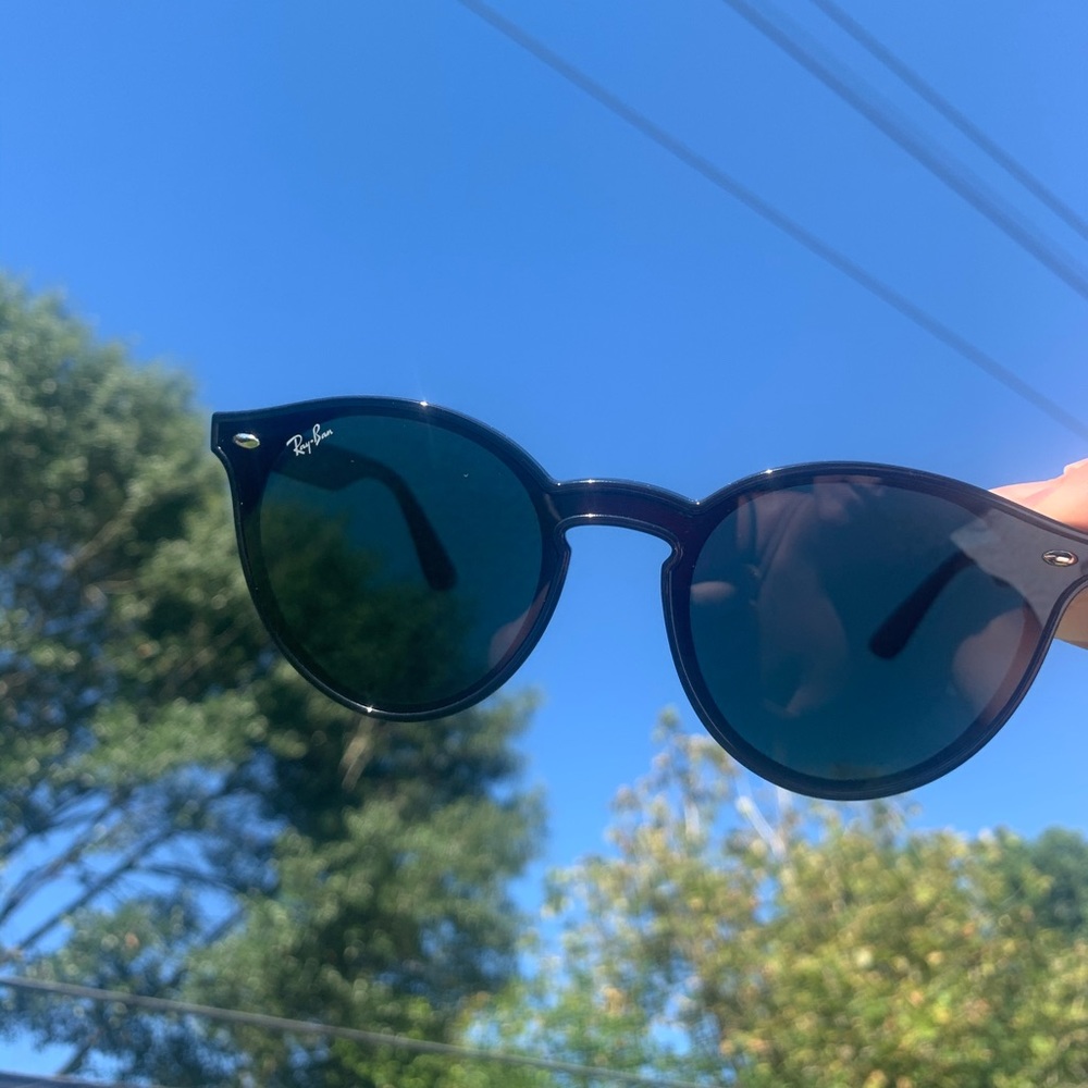 Ray Ban women’s sunglasses 4380
